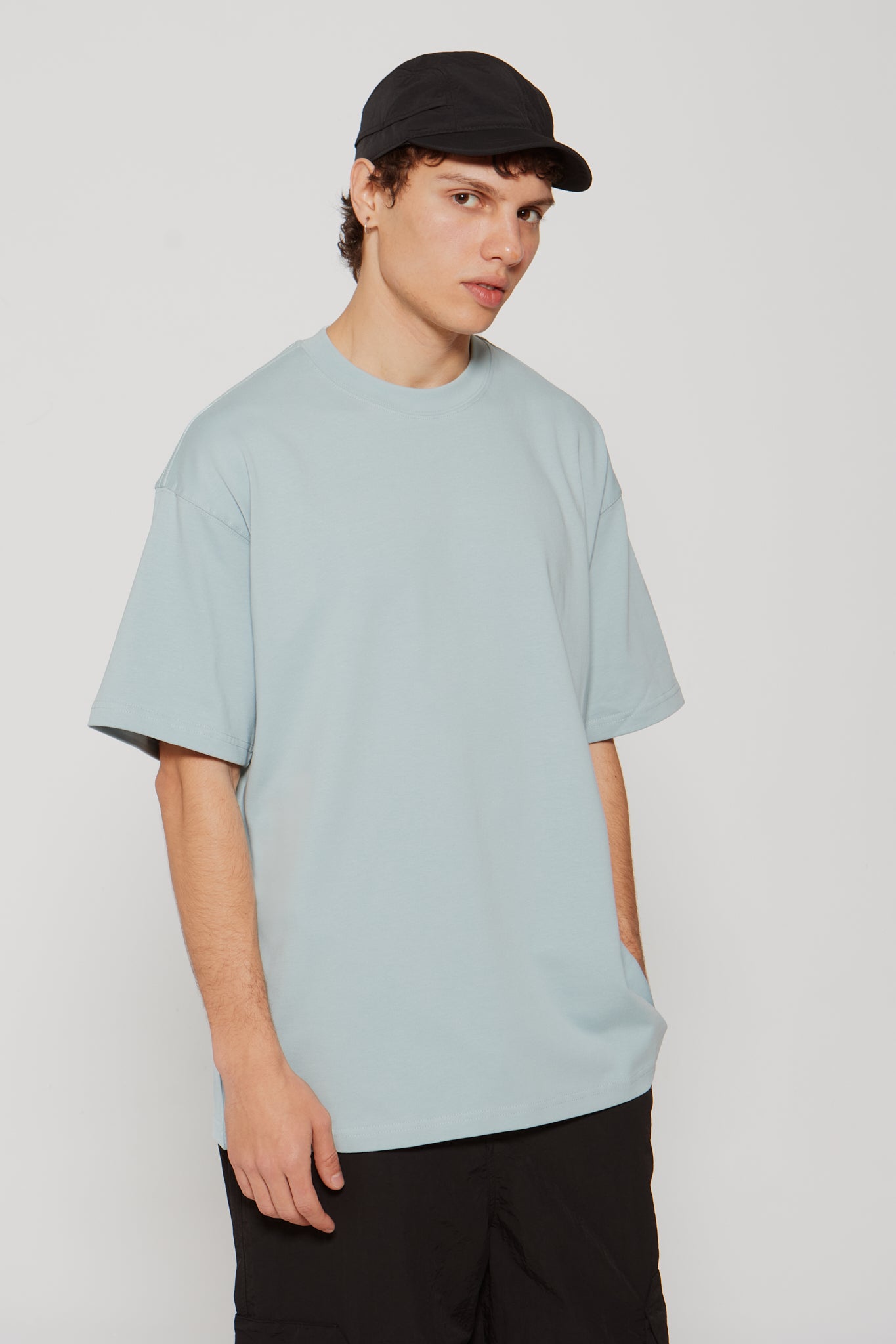 REGULAR FIT ICE BLUE