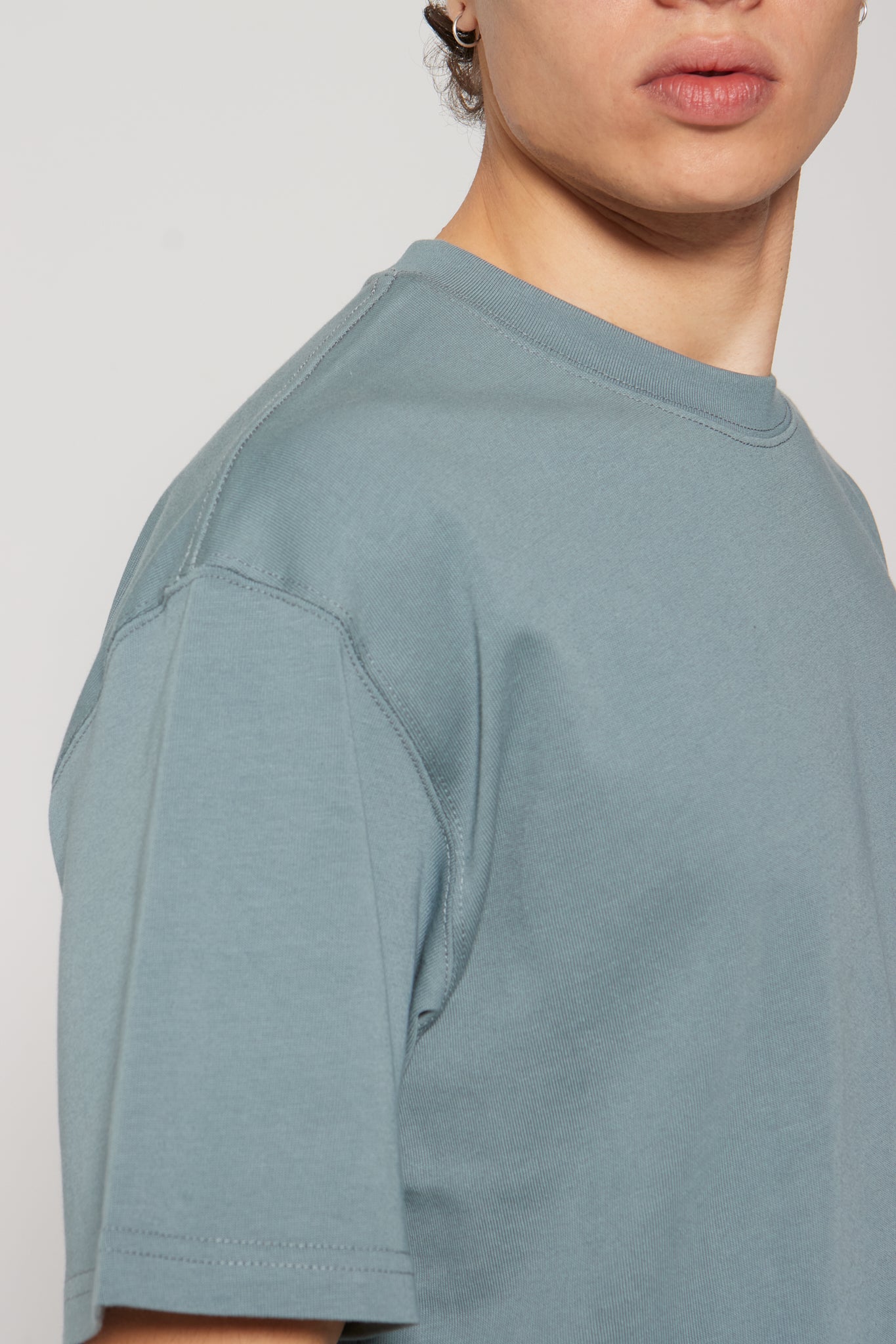 RELAXED FIT BLUE FUME